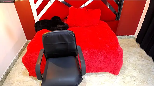 Snapshot of Alaska_atm chatting on January 7, 8:42 pm Alaska atm online show from January 7, 8:42 pm