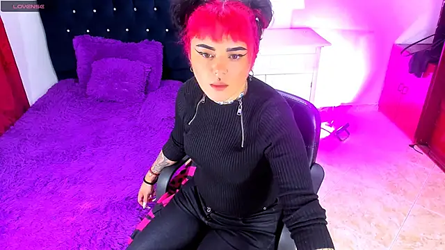 Snapshot of Alaska_atm chatting on January 15, 8:05 pm Alaska atm online show from January 15, 8:05 pm