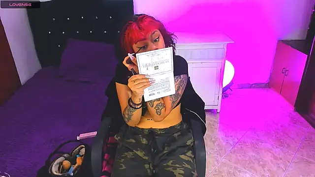 Snapshot of Alaska_atm chatting on January 18, 8:09 pm Alaska atm online show from January 18, 8:09 pm