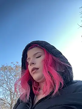 Snapshot of RiriRoseey chatting on February 20, 8:06 am RiriRoseey online show from February 20, 8:06 am