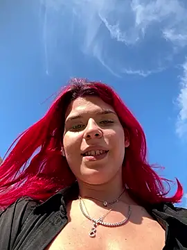 Snapshot of RiriRoseey chatting on March 7, 12:12 pm RiriRoseey online show from March 7, 12:12 pm