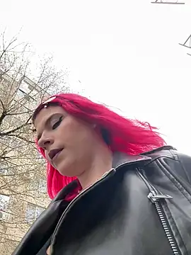 Snapshot of RiriRoseey chatting on March 13, 8:59 am RiriRoseey online show from March 13, 8:59 am