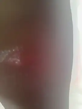 Snapshot of RiriRoseey chatting on March 18, 8:36 am RiriRoseey online show from March 18, 8:36 am