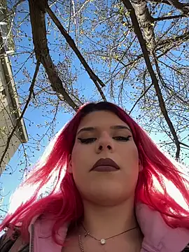 Snapshot of RiriRoseey chatting on March 20, 8:09 am RiriRoseey online show from March 20, 8:09 am