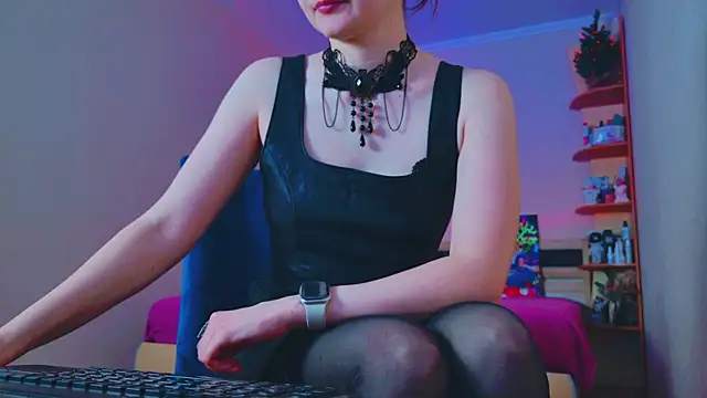 Miss Arwen online show from January 8, 6:41 am