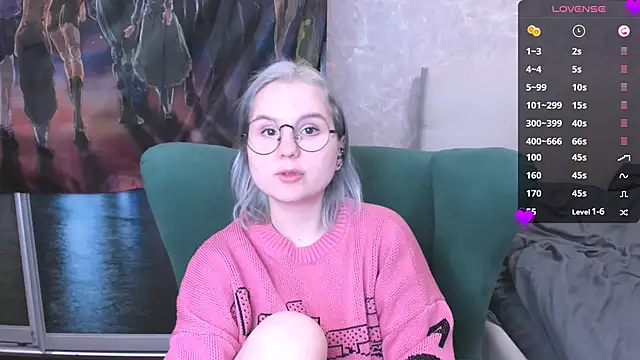 Snapshot of miray_kuriyama123 chatting on March 6, 6:05 pm miray kuriyama123 online show from March 6, 6:05 pm