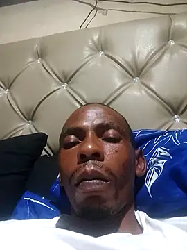 Snapshot of Dick5nn chatting on February 20, 9:37 pm Dick5nn online show from February 20, 9:37 pm