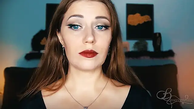 MissBeverlyMills online show from September 14, 8:13 am