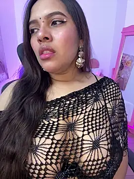 krishaa  online show from January 19, 4:00 pm