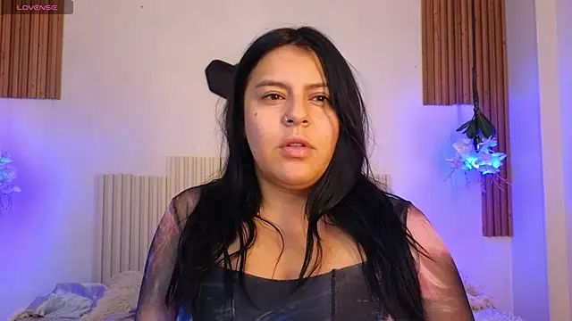  poison sweet online show from April 22, 3:24 pm