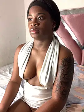 Tamara Lubezkii online show from January 16, 12:23 am