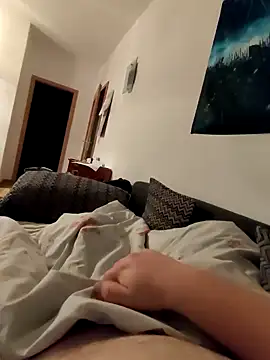 Henryb61 online show from January 19, 9:45 pm