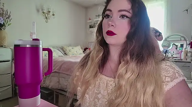 lolypopbubble online show from April 22, 6:53 pm