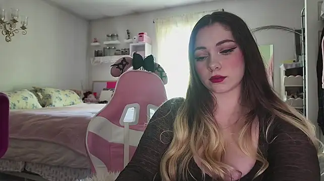 lolypopbubble online show from April 23, 7:49 pm