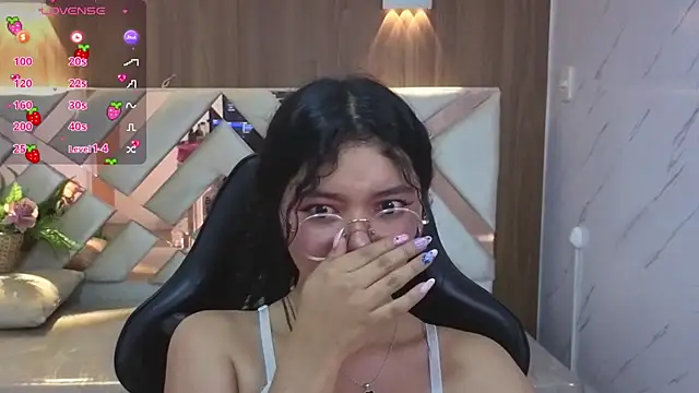 victoria castillo b online show from October 5, 3:16 am