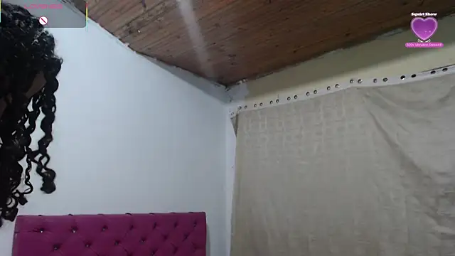 Snapshot of diana_fitass chatting on November 30, 2:04 am diana fitass online show from November 30, 2:04 am