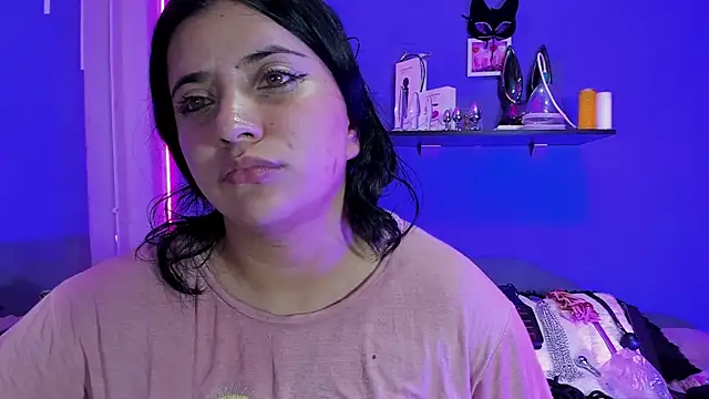 Alexa Espinoza online show from February 4, 2:28 am