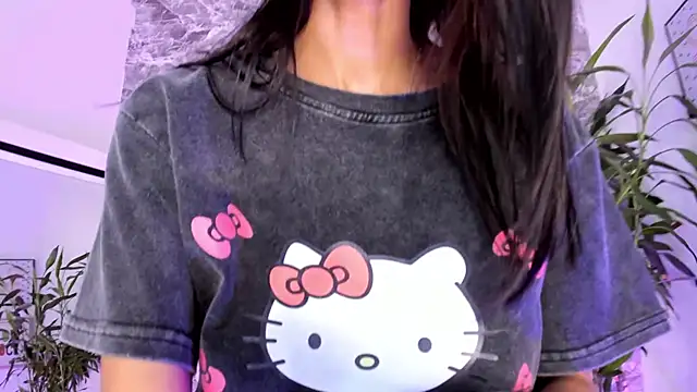 Snapshot of bonnie-love chatting on November 18, 10:14 pm bonnie-love online show from November 18, 10:14 pm