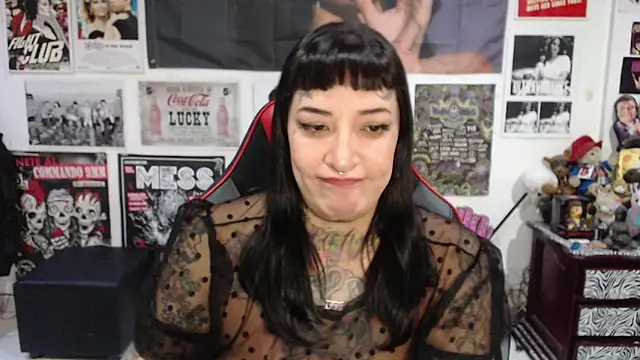 Snapshot of Rollyderolandia666 chatting on December 3, 10:30 pm Rollyderolandia666 online show from December 3, 10:30 pm