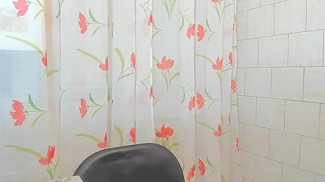 Adelamilfsex online show from March 3, 9:37 pm