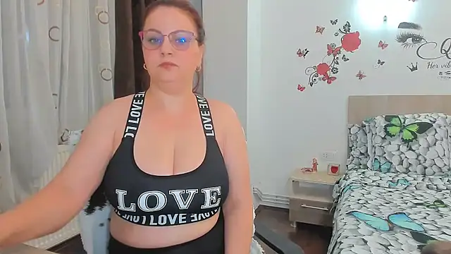 Adelamilfsex online show from October 6, 6:38 pm