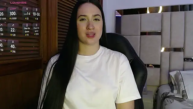 sofiaduque 26 online show from January 20, 11:54 pm