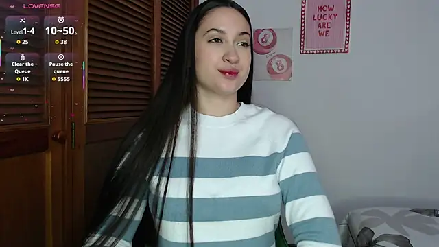 sofiaduque 26 online show from April 18, 1:37 pm