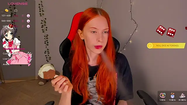 Snapshot of FruttiTatti chatting on September 16, 12:06 pm FruttiTatti online show from September 16, 12:06 pm