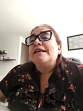 Snapshot of MARIANMILLS__ chatting on March 21, 4:18 pm MARIANMILLS online show from March 21, 4:18 pm