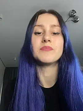 Snapshot of Erotic_Synth_Goddess chatting on December 30, 12:31 pm Erotic Synth Goddess online show from December 30, 12:31 pm