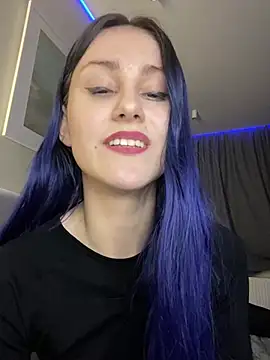 Snapshot of Erotic_Synth_Goddess chatting on December 30, 7:00 pm Erotic Synth Goddess online show from December 30, 7:00 pm