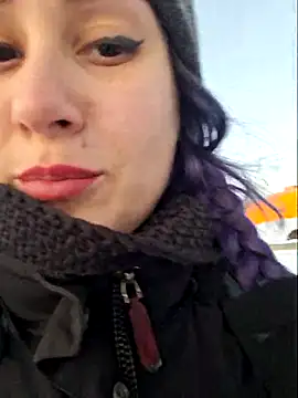 Snapshot of Erotic_Synth_Goddess chatting on February 18, 3:10 pm Erotic Synth Goddess online show from February 18, 3:10 pm