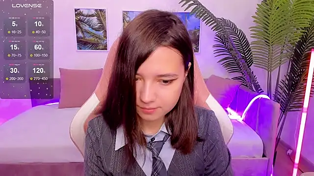 Snapshot of Lina_Brownie chatting on September 26, 2:26 am Lina Brownie online show from September 26, 2:26 am