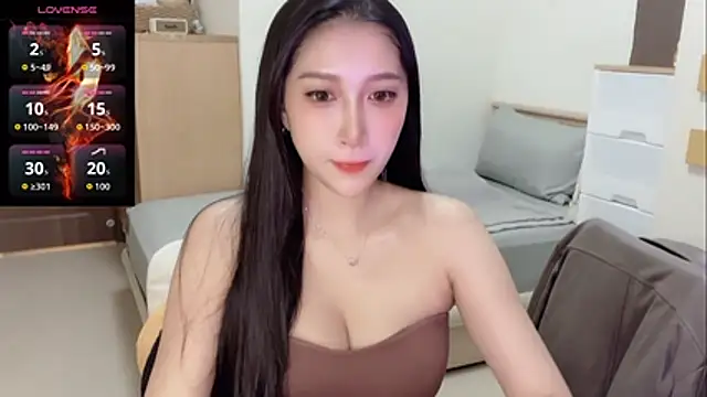 yu5888 online show from November 8, 10:15 am