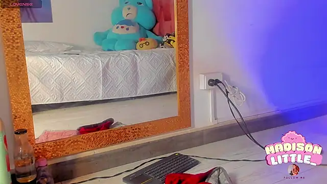 madison little  online show from March 19, 5:50 pm