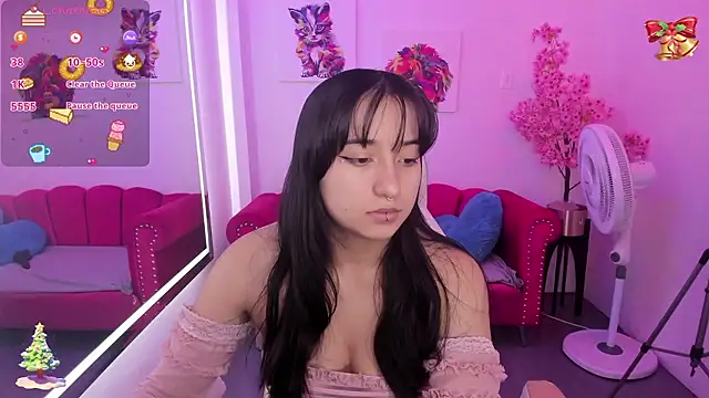 Snapshot of Miss_dolly_ chatting on December 6, 12:16 pm Miss dolly online show from December 6, 12:16 pm