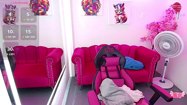 Snapshot of Miss_dolly_ chatting on November 14, 12:26 pm Miss dolly online show from November 14, 12:26 pm