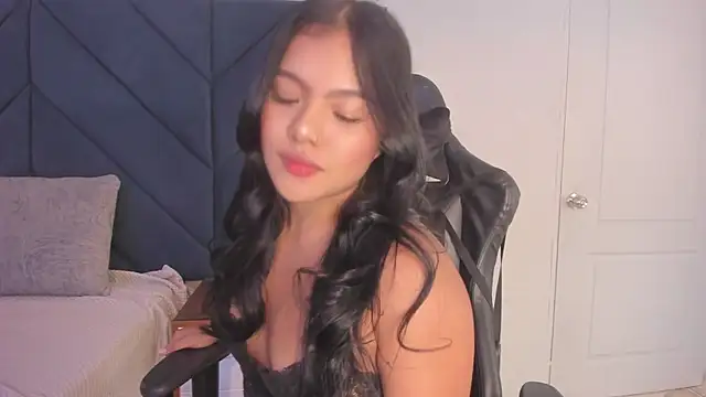 sarita hills online show from February 14, 3:33 am