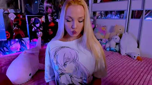 Snapshot of Cute__Pony chatting on March 1, 9:26 pm Cute  Pony online show from March 1, 9:26 pm