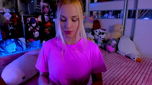 Snapshot of Cute__Pony chatting on October 11, 8:29 pm Cute  Pony online show from October 11, 8:29 pm
