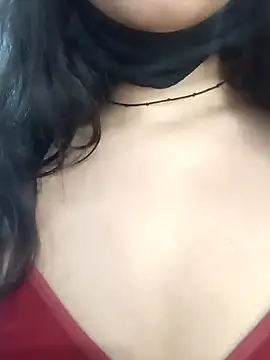 Snapshot of Aachal_7 chatting on December 28, 12:03 pm Aachal 7 online show from December 28, 12:03 pm