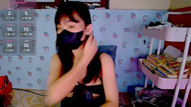 Snapshot of __Saphia__ chatting on March 13, 3:06 pm Saphia online show from March 13, 3:06 pm