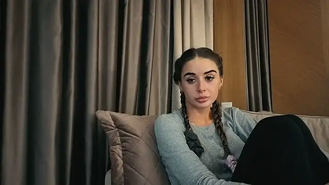 your bunnygirl online show from November 3, 6:09 pm