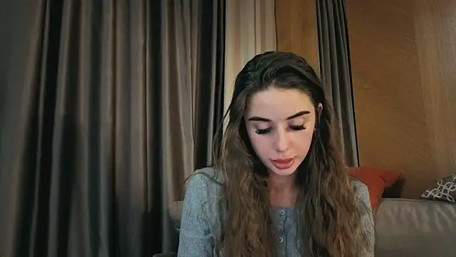 your bunnygirl online show from November 5, 7:14 pm