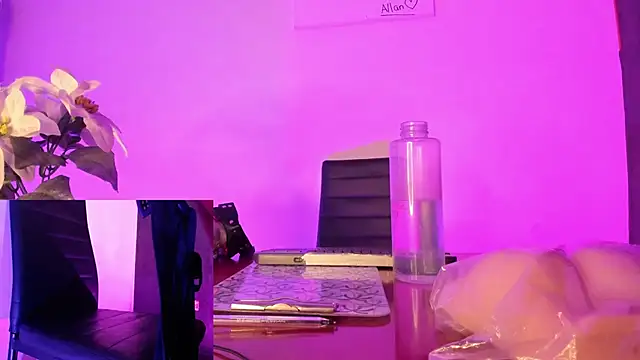 CharlotteScotte online show from March 21, 6:07 pm