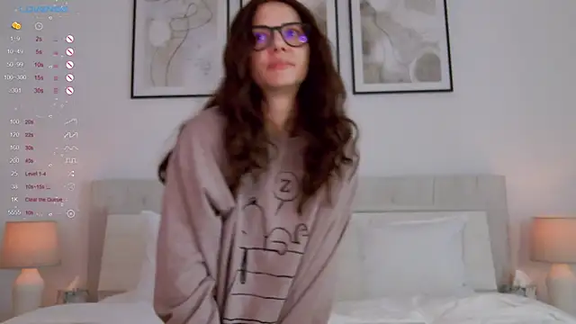 LilyRoselyn online show from February 23, 7:11 am