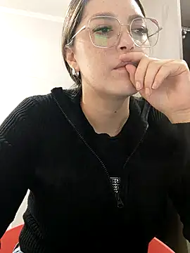 Daniela77771 online show from April 17, 3:15 pm