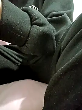 SweetGirl2k2 online show from February 22, 9:23 am