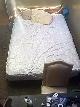 AlphaAlluring69 online show from March 27, 9:32 am