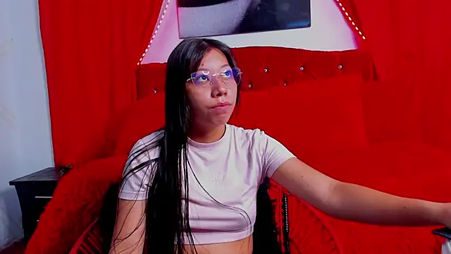 Snapshot of sexylaurita chatting on January 24, 11:59 am sexylaurita online show from January 24, 11:59 am